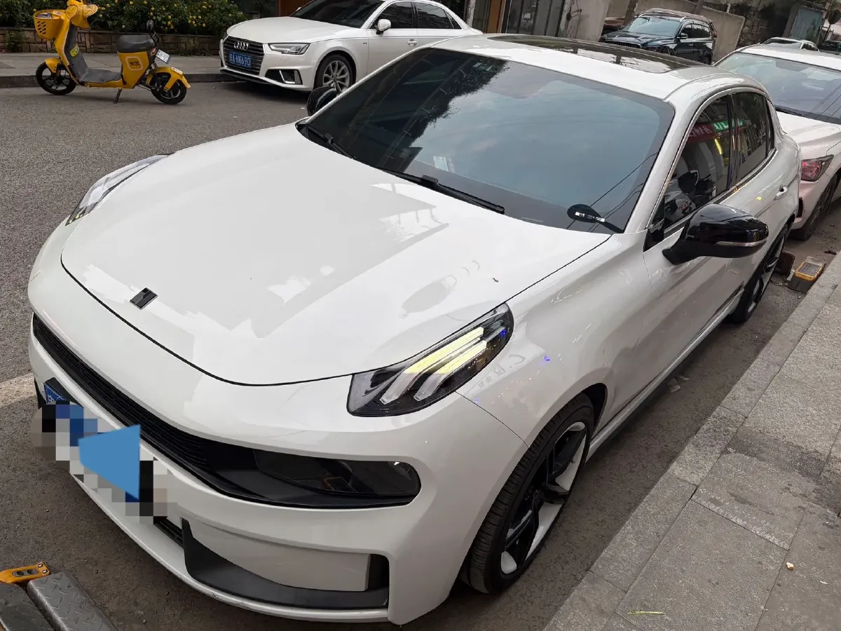 2019 LYNK&CO 03 2.0T 190HP L4 6AT,autocango,china used car exporter,china ev exporter,chinese used car exporter,chinese used ev exporter
