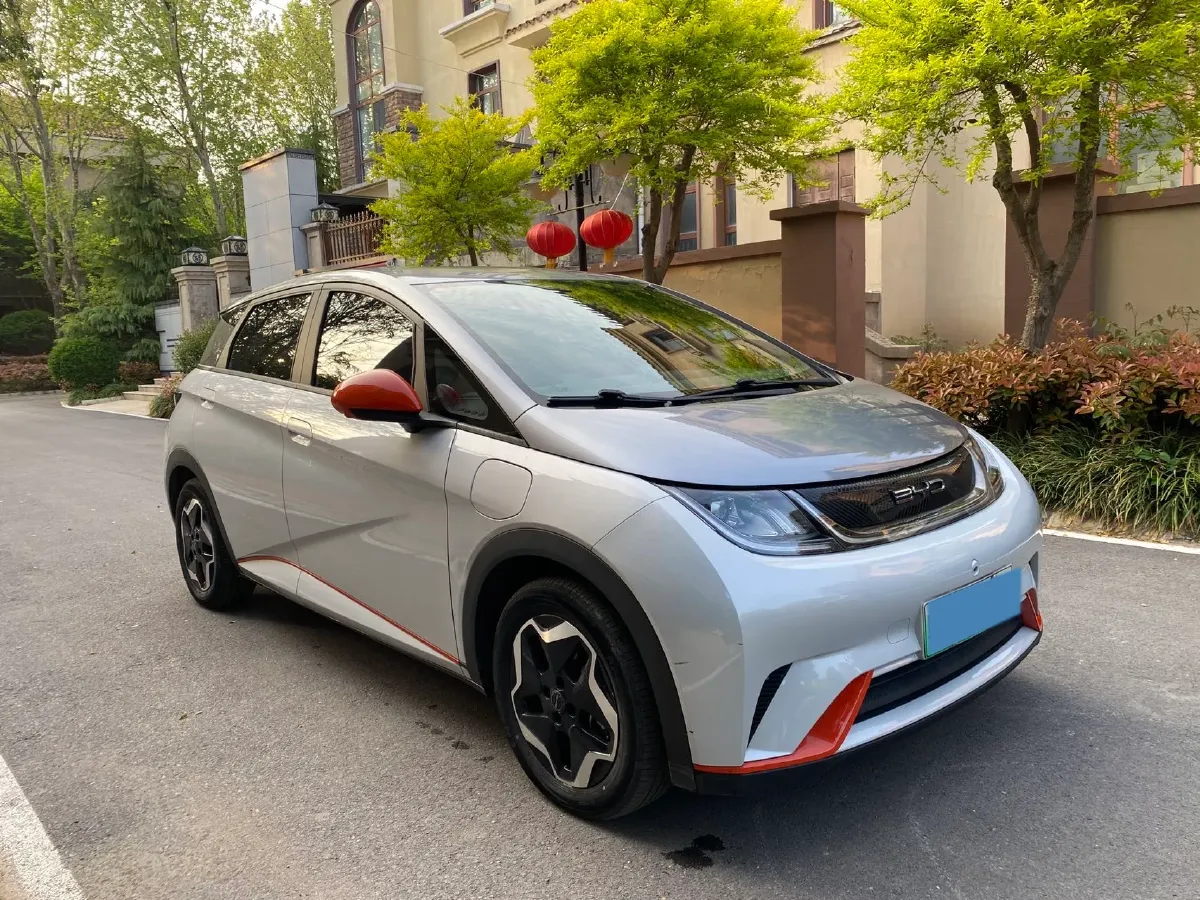 2021 Ford Escort 1.5L 122HP L3 6AT,autocango,china used car exporter,china ev exporter,chinese used car exporter,chinese used ev exporter