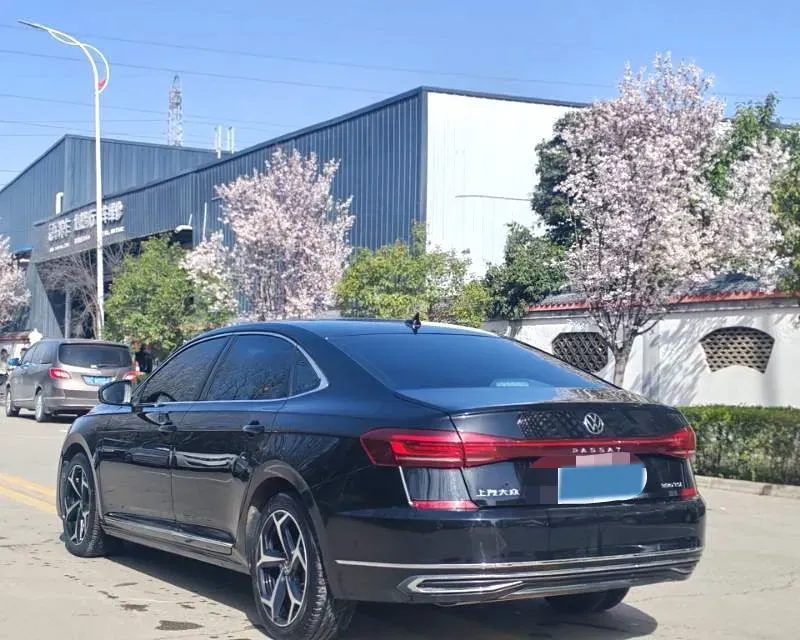 2023 Volkswagen Passat 2.0T 186HP L4 7DCT,autocango,china used car exporter,china ev exporter,chinese used car exporter,chinese used ev exporter