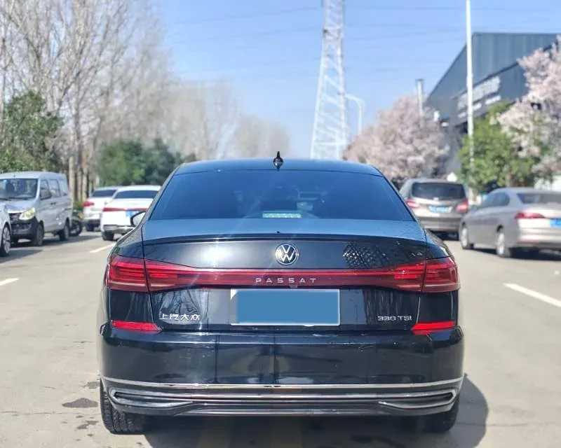 2023 Volkswagen Passat 2.0T 186HP L4 7DCT,autocango,china used car exporter,china ev exporter,chinese used car exporter,chinese used ev exporter