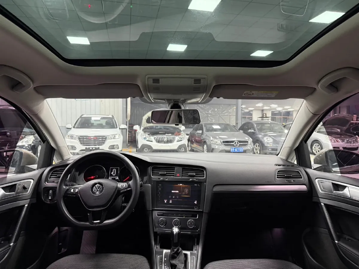 2019 Volkswagen Golf 1.4T 150HP L4 7DCT,autocango,china used car exporter,china ev exporter,chinese used car exporter,chinese used ev exporter