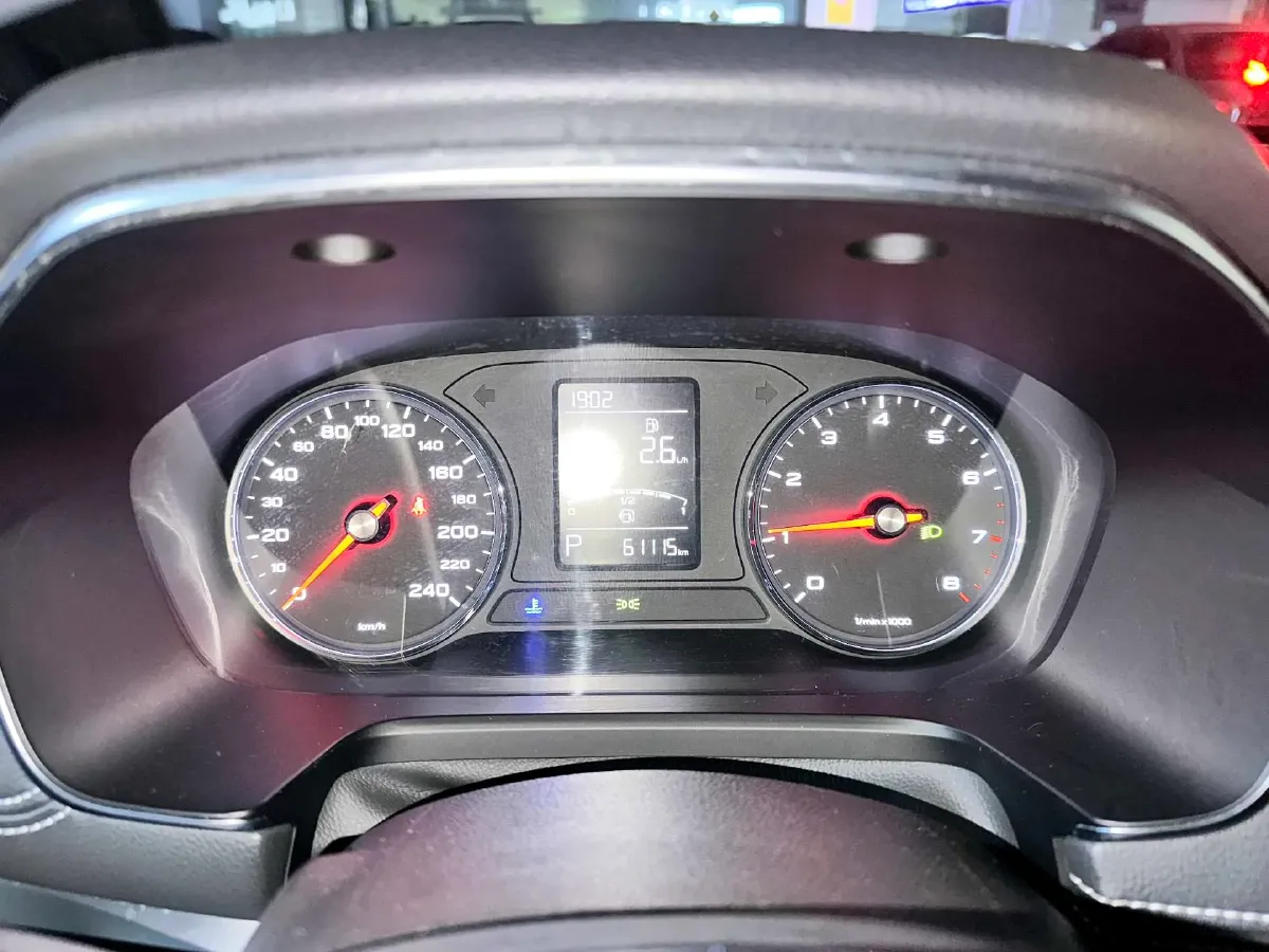 2018 Roewe RX5 1.5T 169HP L4 7DCT,autocango,china used car exporter,china ev exporter,chinese used car exporter,chinese used ev exporter