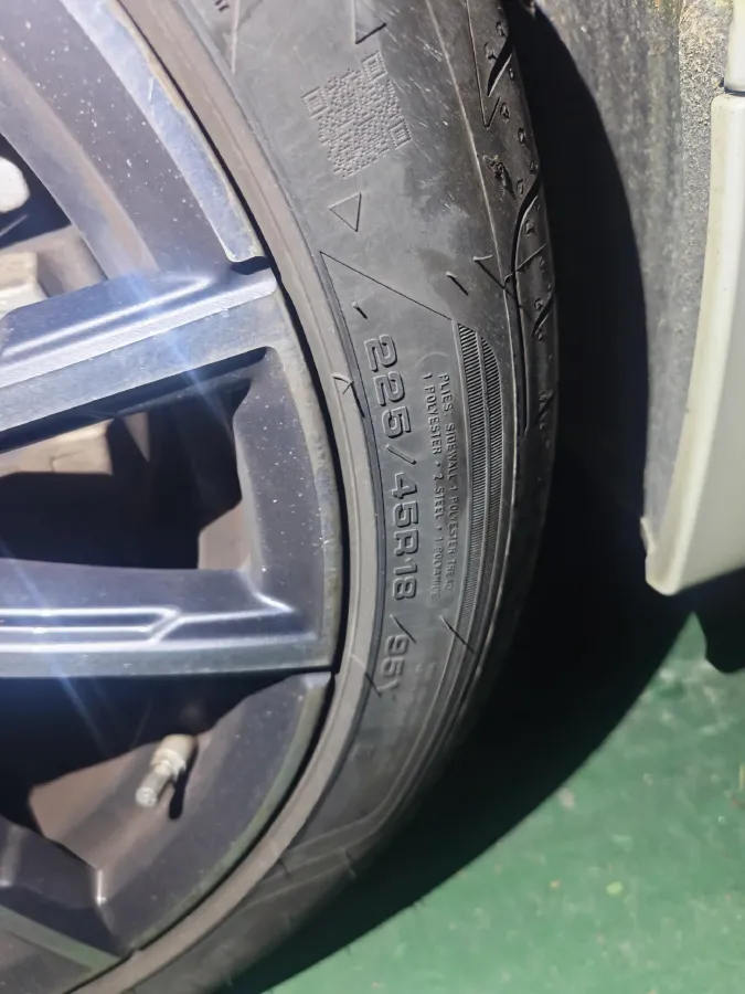 2021 BMW 3 Series 2.0T 156HP L4 8AT,autocango,china used car exporter,china ev exporter,chinese used car exporter,chinese used ev exporter