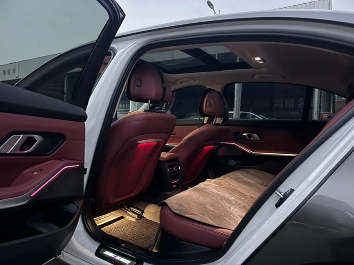 2024 BMW 3 Series 2.0T 184HP L4 8AT,autocango,china used car exporter,china ev exporter,chinese used car exporter,chinese used ev exporter