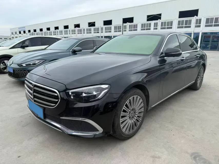 2022 Mercedes-Benz GLC Class 2.0T 258HP L4 9AT,autocango,china used car exporter,china ev exporter,chinese used car exporter,chinese used ev exporter