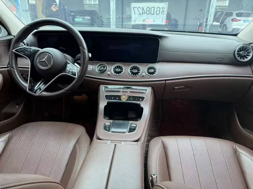 2022 Mercedes-Benz GLC Class 2.0T 258HP L4 9AT,autocango,china used car exporter,china ev exporter,chinese used car exporter,chinese used ev exporter
