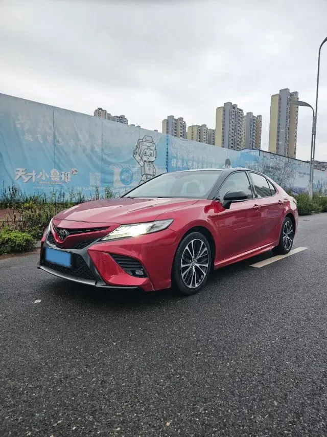 2018 Toyota Camry 2.0L 169HP L4 6AT,autocango,china used car exporter,china ev exporter,chinese used car exporter,chinese used ev exporter