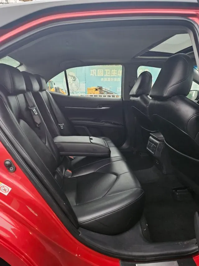 2018 Toyota Camry 2.0L 169HP L4 6AT,autocango,china used car exporter,china ev exporter,chinese used car exporter,chinese used ev exporter