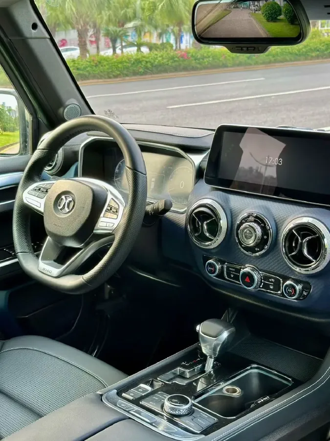 2018 Beijing BJ40 2.3T 250HP L4 6AT,autocango,china used car exporter,china ev exporter,chinese used car exporter,chinese used ev exporter