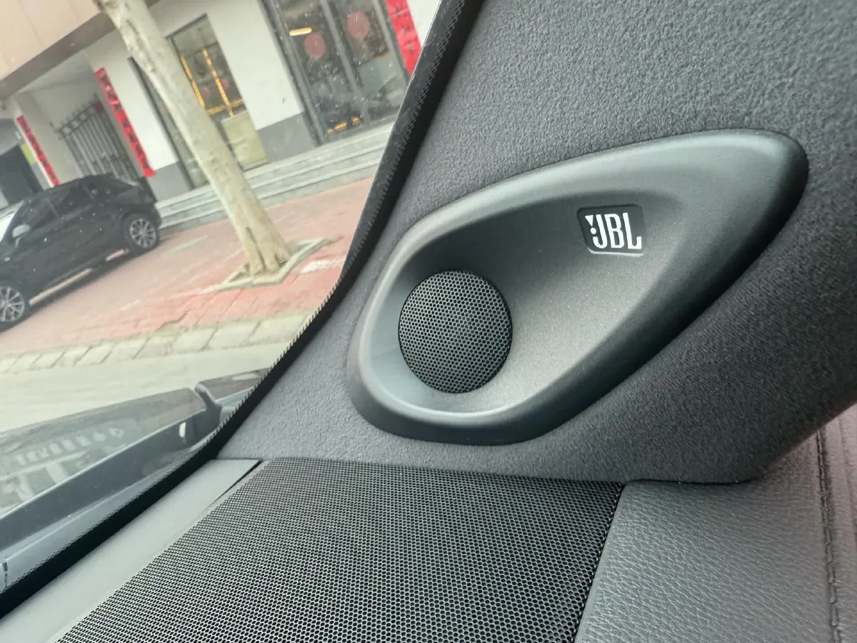 2021 LUMMA CLR V 2.0T 261HP L4 9AT,autocango,china used car exporter,china ev exporter,chinese used car exporter,chinese used ev exporter