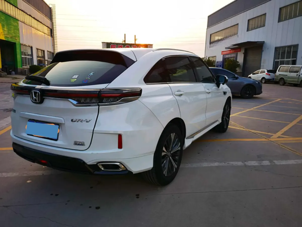 2020 Honda UR-V 2.0T 272HP L4 9AT,autocango,china used car exporter,china ev exporter,chinese used car exporter,chinese used ev exporter