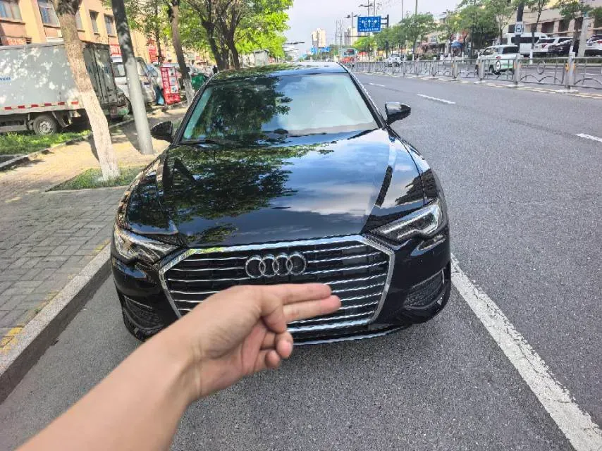 2022 Audi A6L 2.0T 190HP L4 7DCT,autocango,china used car exporter,china ev exporter,chinese used car exporter,chinese used ev exporter