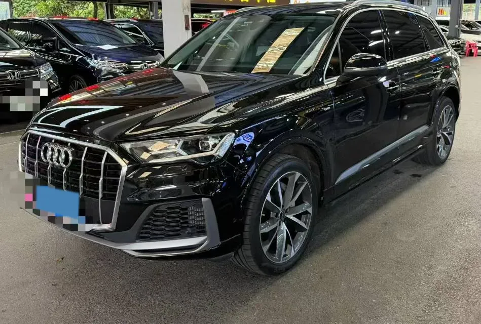 2023 Audi Q7 3.0T 340HP V6 8AT,autocango,china used car exporter,china ev exporter,chinese used car exporter,chinese used ev exporter