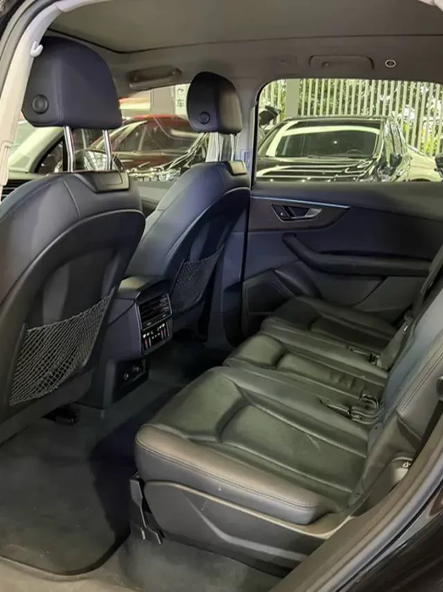 2023 Audi Q7 3.0T 340HP V6 8AT,autocango,china used car exporter,china ev exporter,chinese used car exporter,chinese used ev exporter