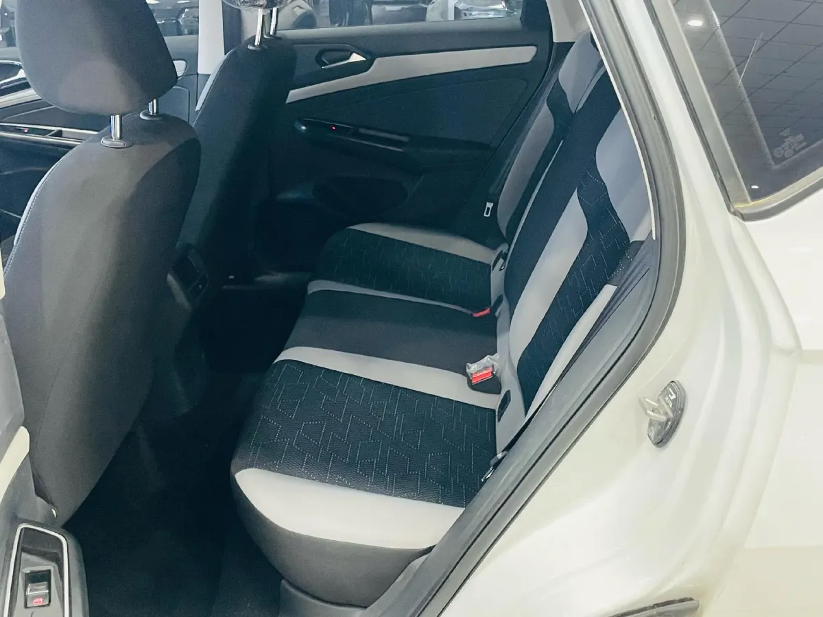 2024 Jetta VS5 1.4T 150HP L4 5MT,autocango,china used car exporter,china ev exporter,chinese used car exporter,chinese used ev exporter