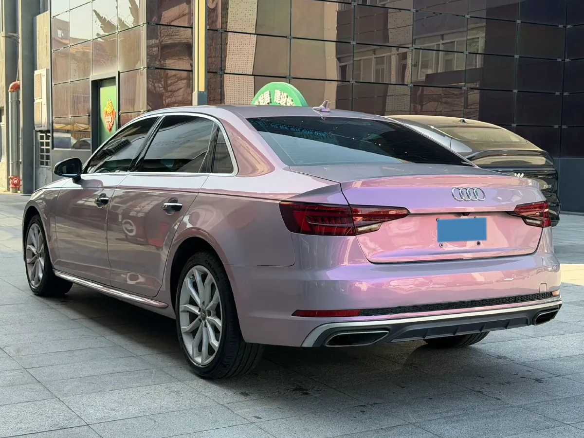 2019 Audi A4L 2.0T 190HP L4 7DCT,autocango,china used car exporter,china ev exporter,chinese used car exporter,chinese used ev exporter
