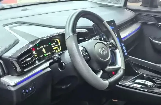 2022 Hyundai Custo 1.5T 170HP L4 8AT,autocango,china used car exporter,china ev exporter,chinese used car exporter,chinese used ev exporter