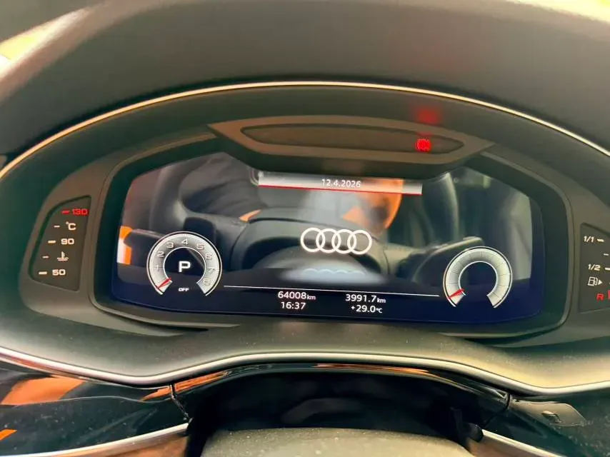 2022 Volkswagen Touareg 3.0T 340HP V6 8AT,autocango,china used car exporter,china ev exporter,chinese used car exporter,chinese used ev exporter