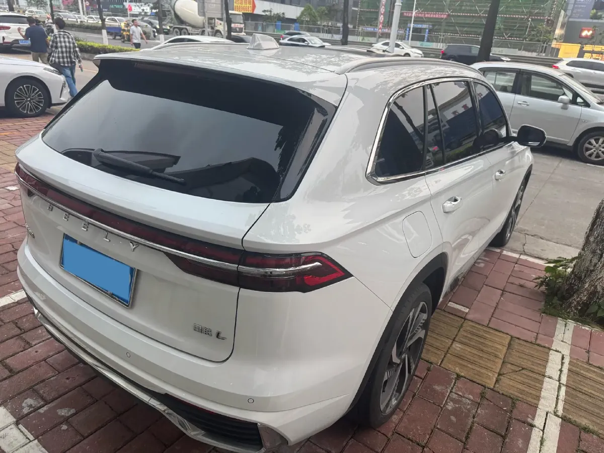 2024 Geely Monjaro 2.0T 238HP L4 8AT,autocango,china used car exporter,china ev exporter,chinese used car exporter,chinese used ev exporter