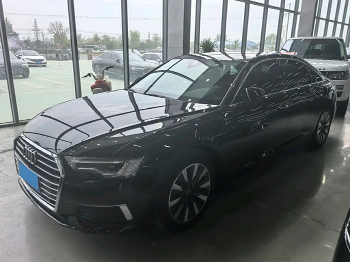 2020 Audi A6L 2.0T 224HP L4 7DCT,autocango,china used car exporter,china ev exporter,chinese used car exporter,chinese used ev exporter