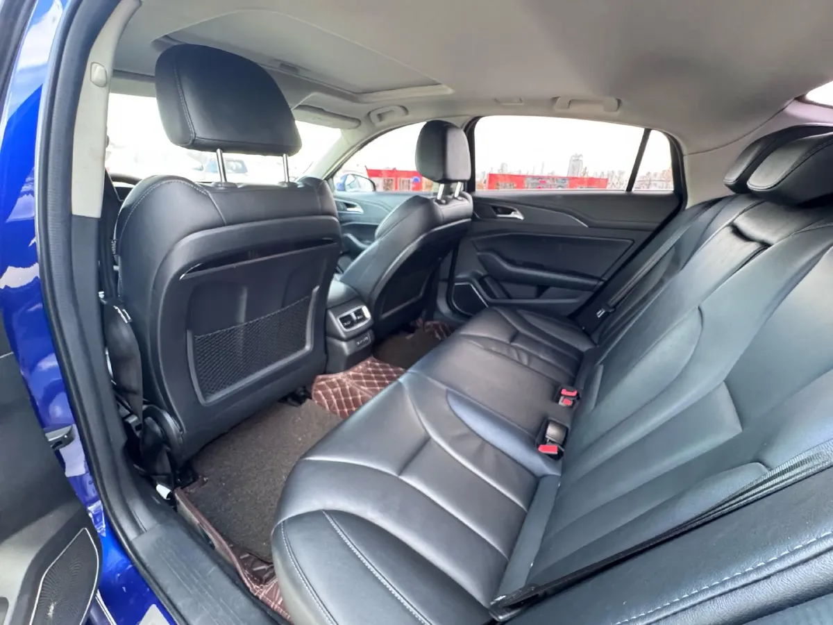 2020 HongQi H5 1.5T 169HP L4 7DCT,autocango,china used car exporter,china ev exporter,chinese used car exporter,chinese used ev exporter