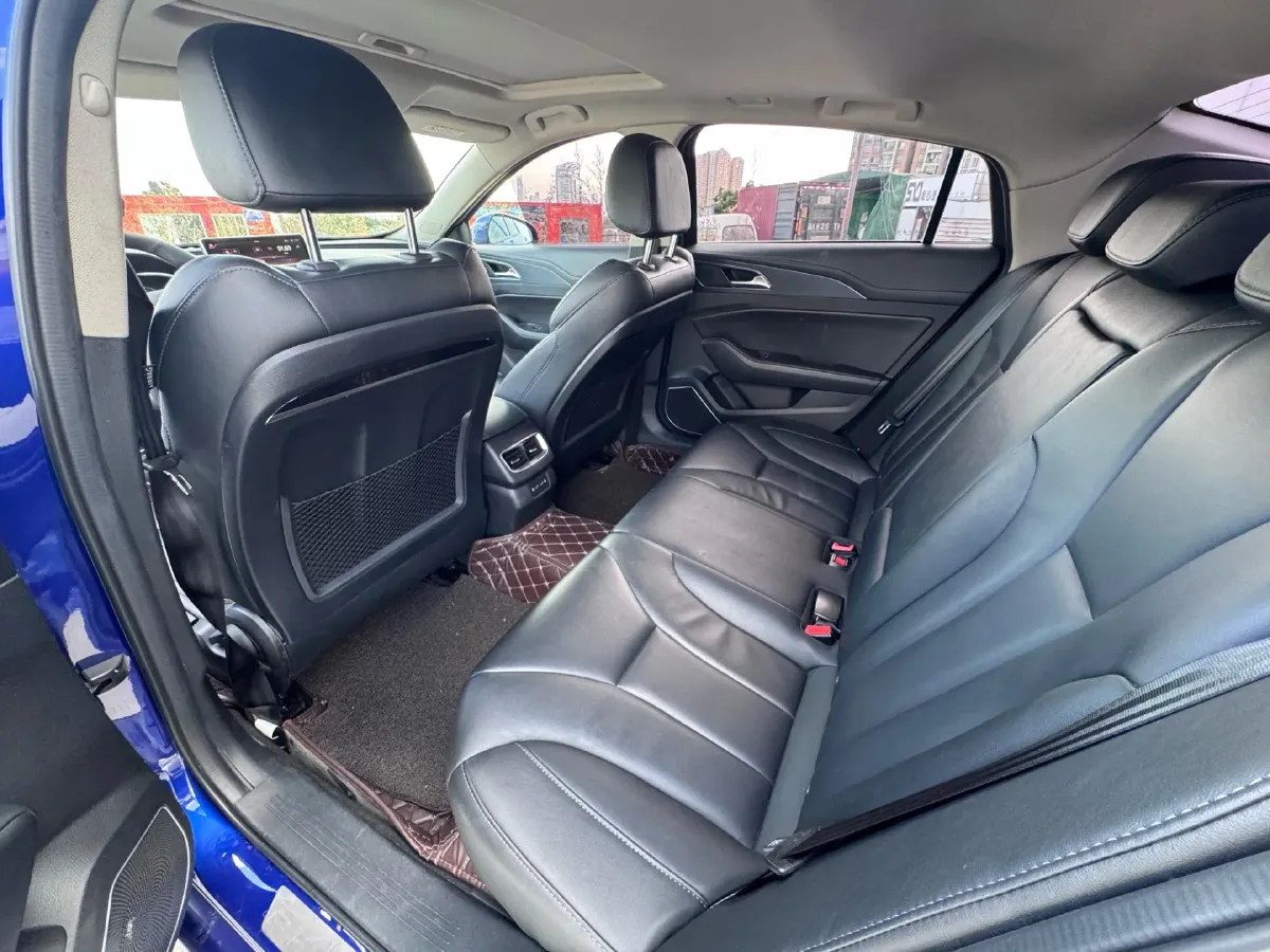 2020 HongQi H5 1.5T 169HP L4 7DCT,autocango,china used car exporter,china ev exporter,chinese used car exporter,chinese used ev exporter