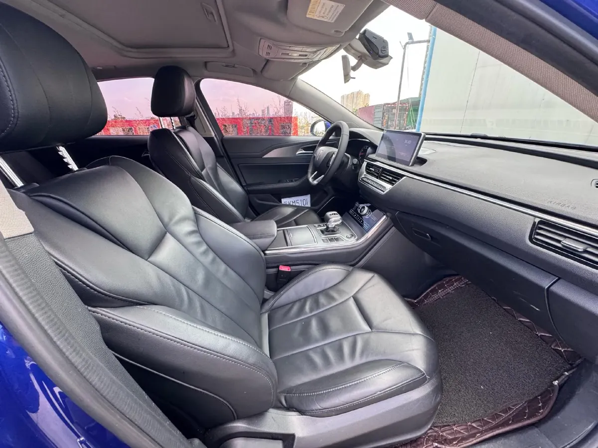 2020 HongQi H5 1.5T 169HP L4 7DCT,autocango,china used car exporter,china ev exporter,chinese used car exporter,chinese used ev exporter