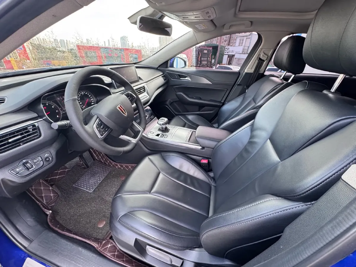 2020 HongQi H5 1.5T 169HP L4 7DCT,autocango,china used car exporter,china ev exporter,chinese used car exporter,chinese used ev exporter