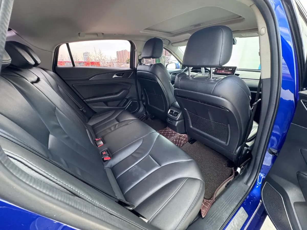 2020 HongQi H5 1.5T 169HP L4 7DCT,autocango,china used car exporter,china ev exporter,chinese used car exporter,chinese used ev exporter