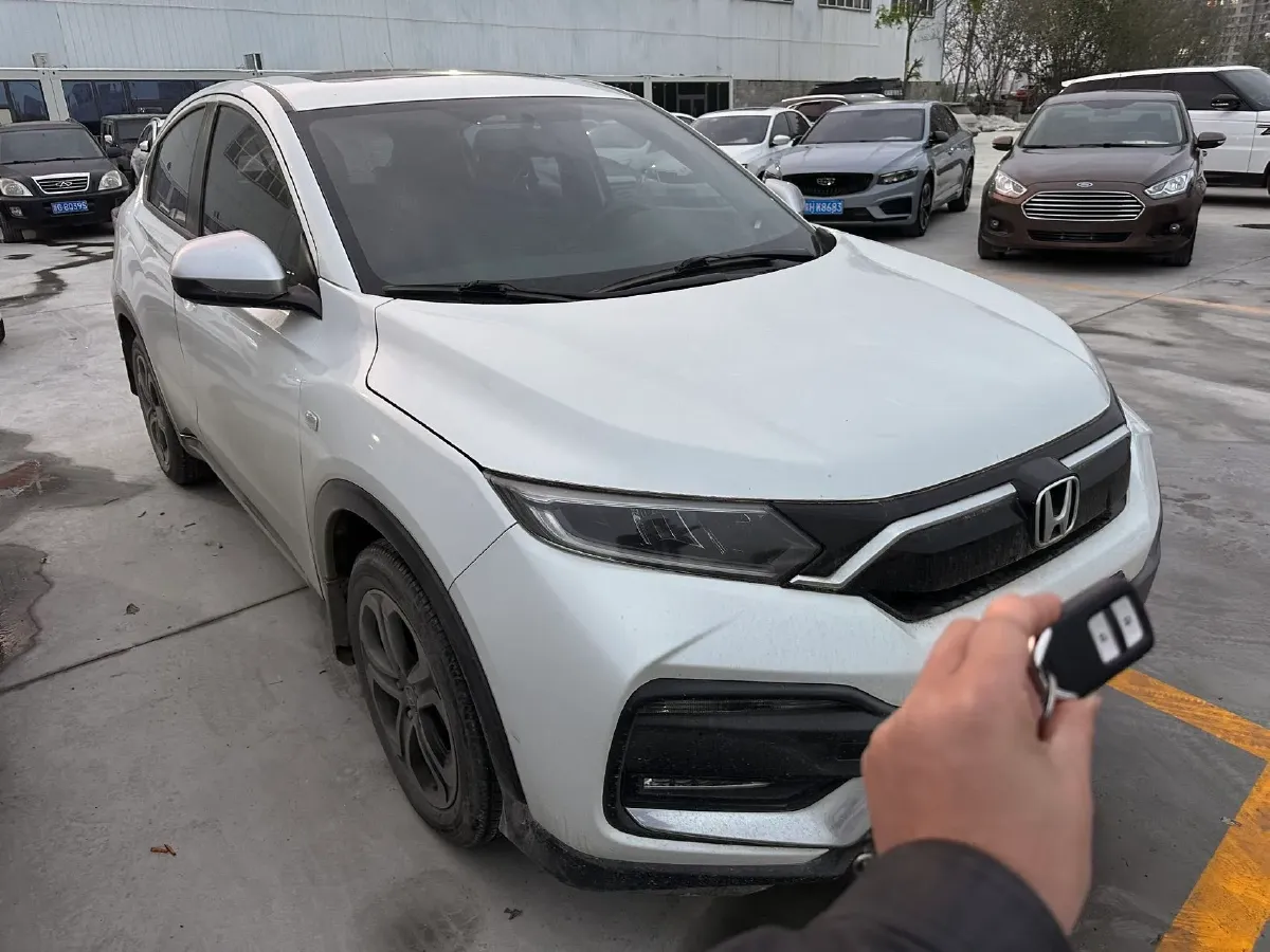2020 Honda XR-V 1.5T 177HP L4 CVT,autocango,china used car exporter,china ev exporter,chinese used car exporter,chinese used ev exporter
