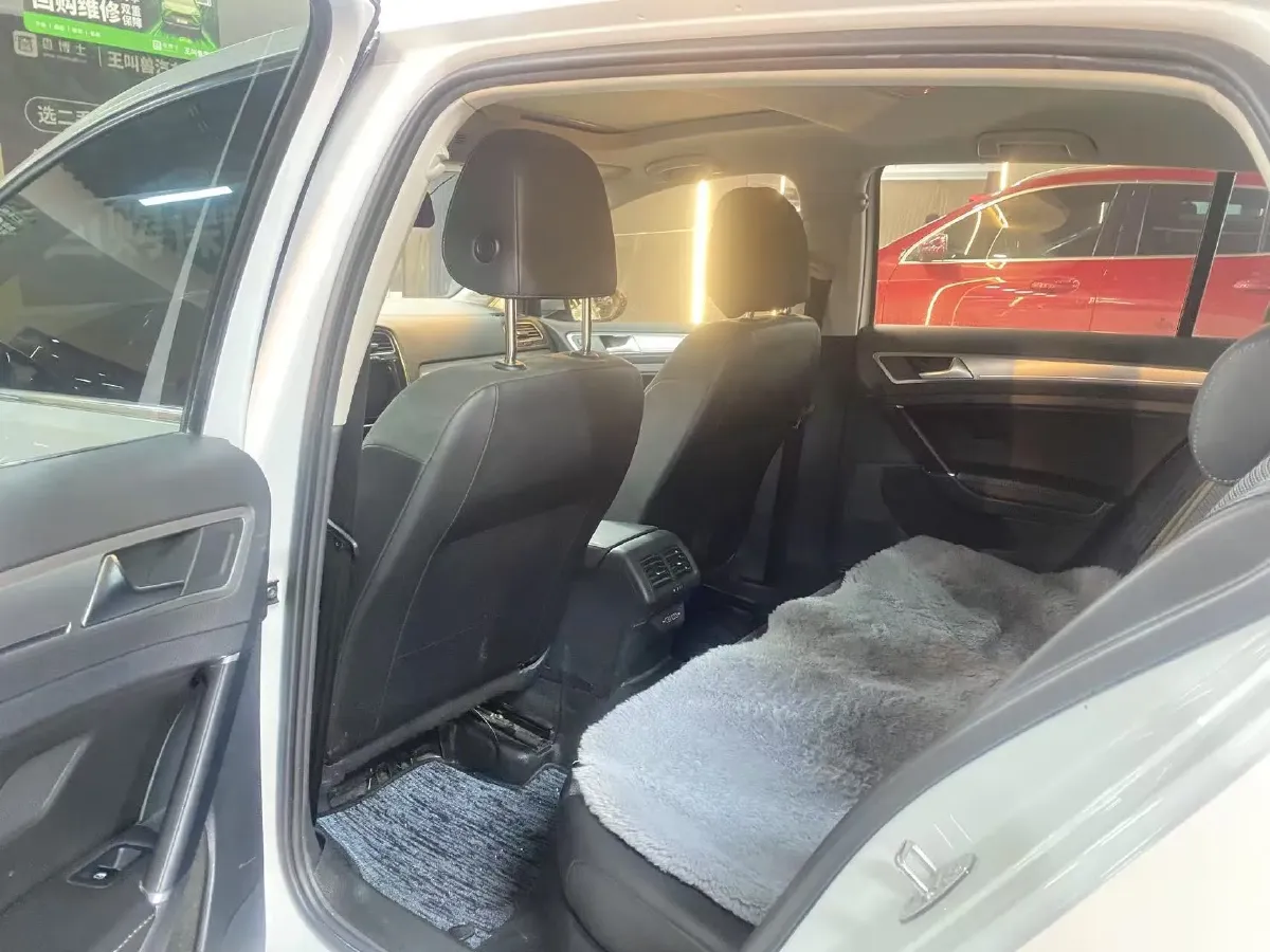 2020 Volkswagen Golf 1.4T 150HP L4 7DCT,autocango,china used car exporter,china ev exporter,chinese used car exporter,chinese used ev exporter