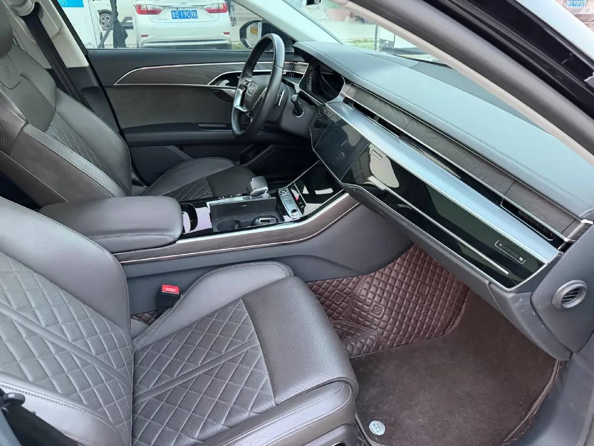 2022 Audi A8 3.0T 286HP V6 8AT,autocango,china used car exporter,china ev exporter,chinese used car exporter,chinese used ev exporter