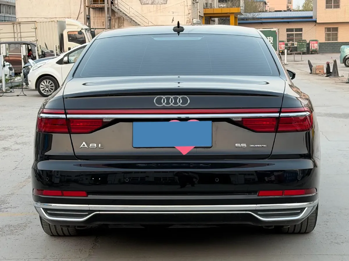 2022 Audi A8 3.0T 286HP V6 8AT,autocango,china used car exporter,china ev exporter,chinese used car exporter,chinese used ev exporter