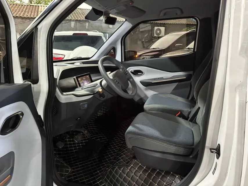 2022 WuLing Nano EV BEV 28KWH,autocango,china used car exporter,china ev exporter,chinese used car exporter,chinese used ev exporter