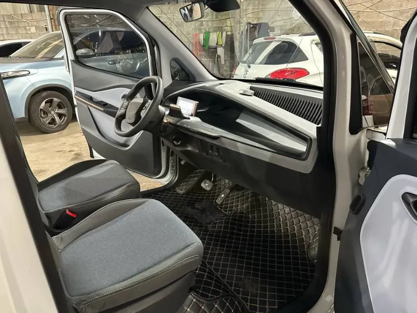 2022 WuLing Nano EV BEV 28KWH,autocango,china used car exporter,china ev exporter,chinese used car exporter,chinese used ev exporter