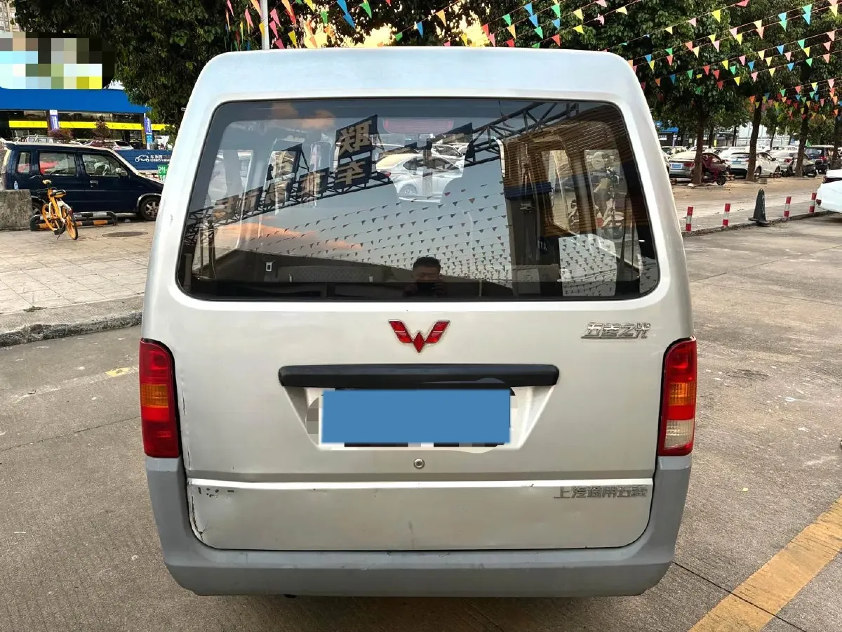 2015 WuLing ZhiGuang 1.2L 82HP L4 5MT,autocango,china used car exporter,china ev exporter,chinese used car exporter,chinese used ev exporter