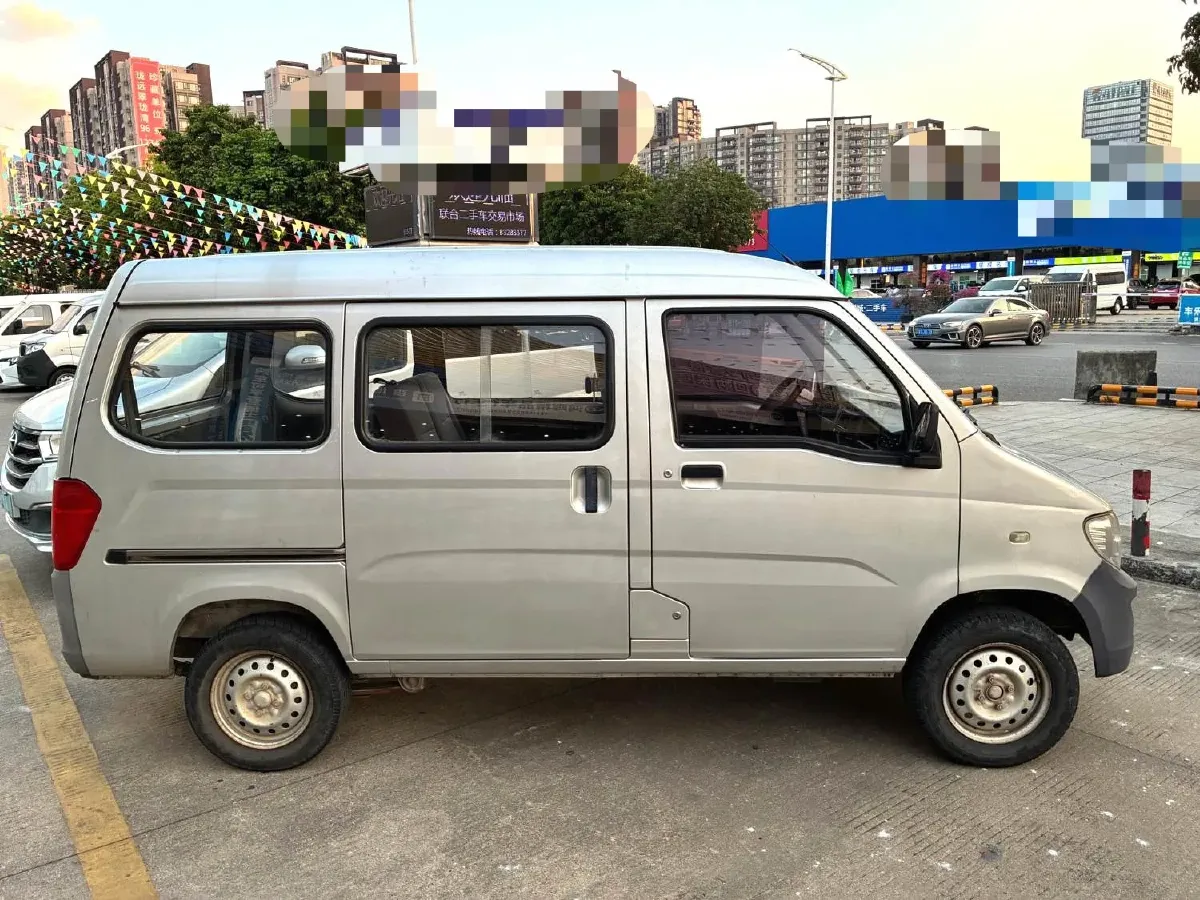 2015 WuLing ZhiGuang 1.2L 82HP L4 5MT,autocango,china used car exporter,china ev exporter,chinese used car exporter,chinese used ev exporter