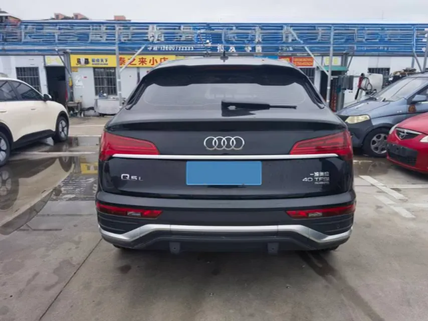 2021 Audi Q5L Sportback 2.0T 190HP L4 7DCT,autocango,china used car exporter,china ev exporter,chinese used car exporter,chinese used ev exporter