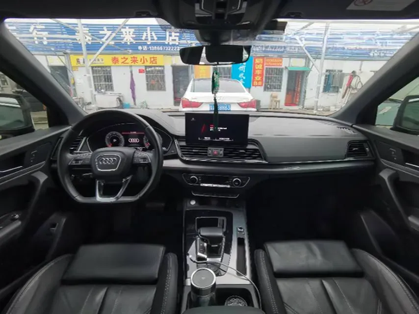 2021 Audi Q5L Sportback 2.0T 190HP L4 7DCT,autocango,china used car exporter,china ev exporter,chinese used car exporter,chinese used ev exporter