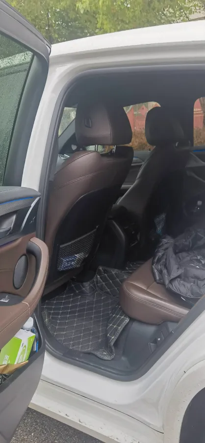 2020 BMW X4 2.0T 184HP L4 8AT,autocango,china used car exporter,china ev exporter,chinese used car exporter,chinese used ev exporter