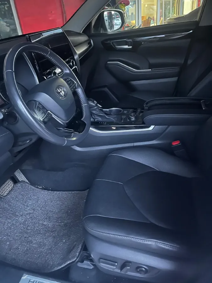 2022 Toyota Highlander 2.0T 248HP L4 8AT,autocango,china used car exporter,china ev exporter,chinese used car exporter,chinese used ev exporter