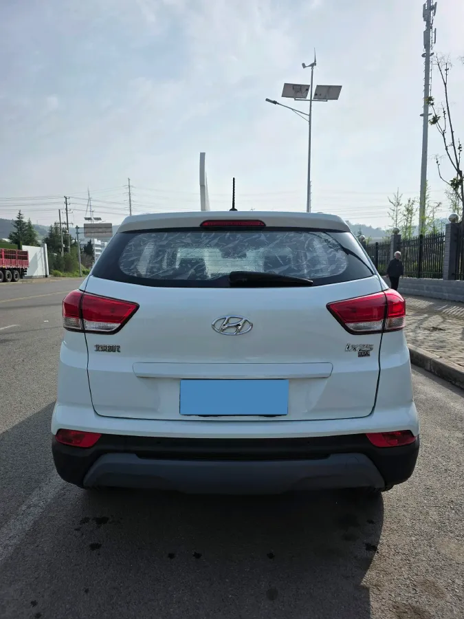 2019 Hyundai ix25 1.6L 125HP L4 6AT,autocango,china used car exporter,china ev exporter,chinese used car exporter,chinese used ev exporter