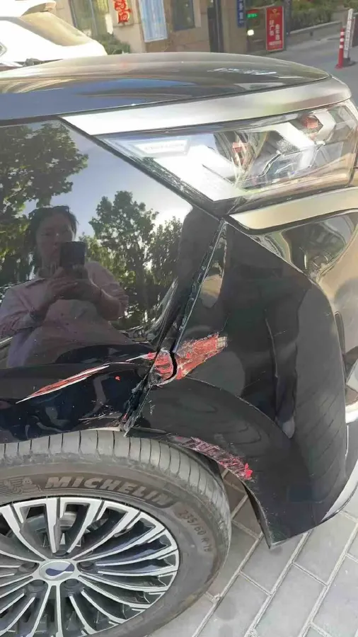 2022 Mercedes-Benz GLC Class 2.0T 197HP L4 9AT,autocango,china used car exporter,china ev exporter,chinese used car exporter,chinese used ev exporter