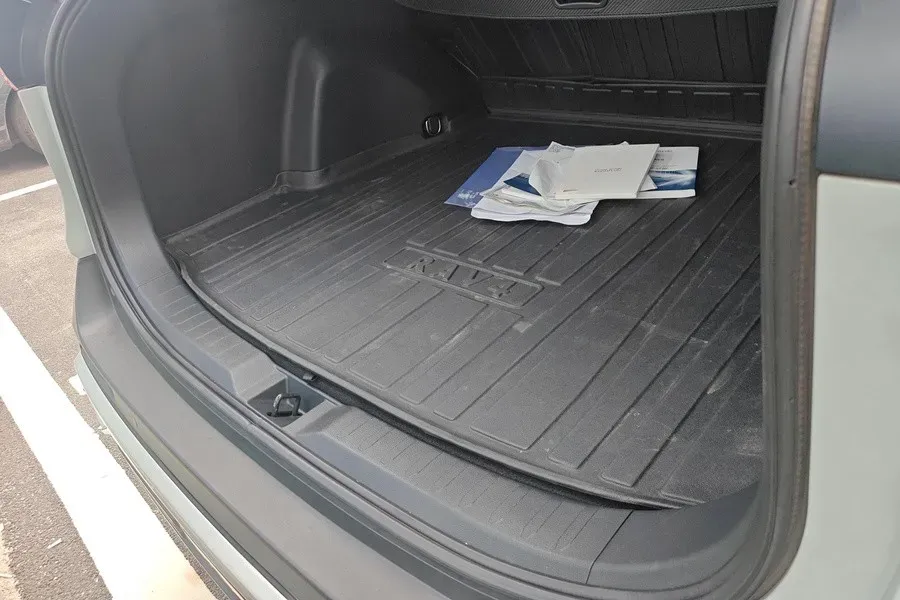 2022 Toyota RAV4 2.0L 171HP L4 CVT,autocango,china used car exporter,china ev exporter,chinese used car exporter,chinese used ev exporter