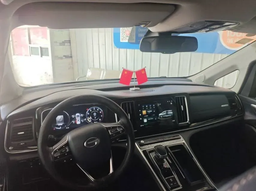 2021 GAC Trumpchi M8 2.0T 252HP L4 8AT,autocango,china used car exporter,china ev exporter,chinese used car exporter,chinese used ev exporter