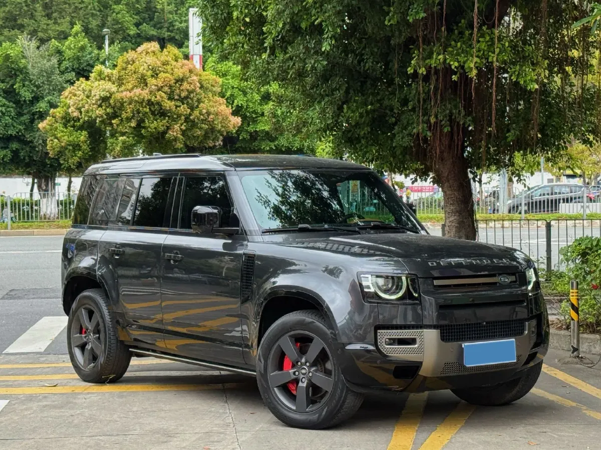 2024 Land Rover Defender 3.0T 400HP L6 8AT,autocango,china used car exporter,china ev exporter,chinese used car exporter,chinese used ev exporter