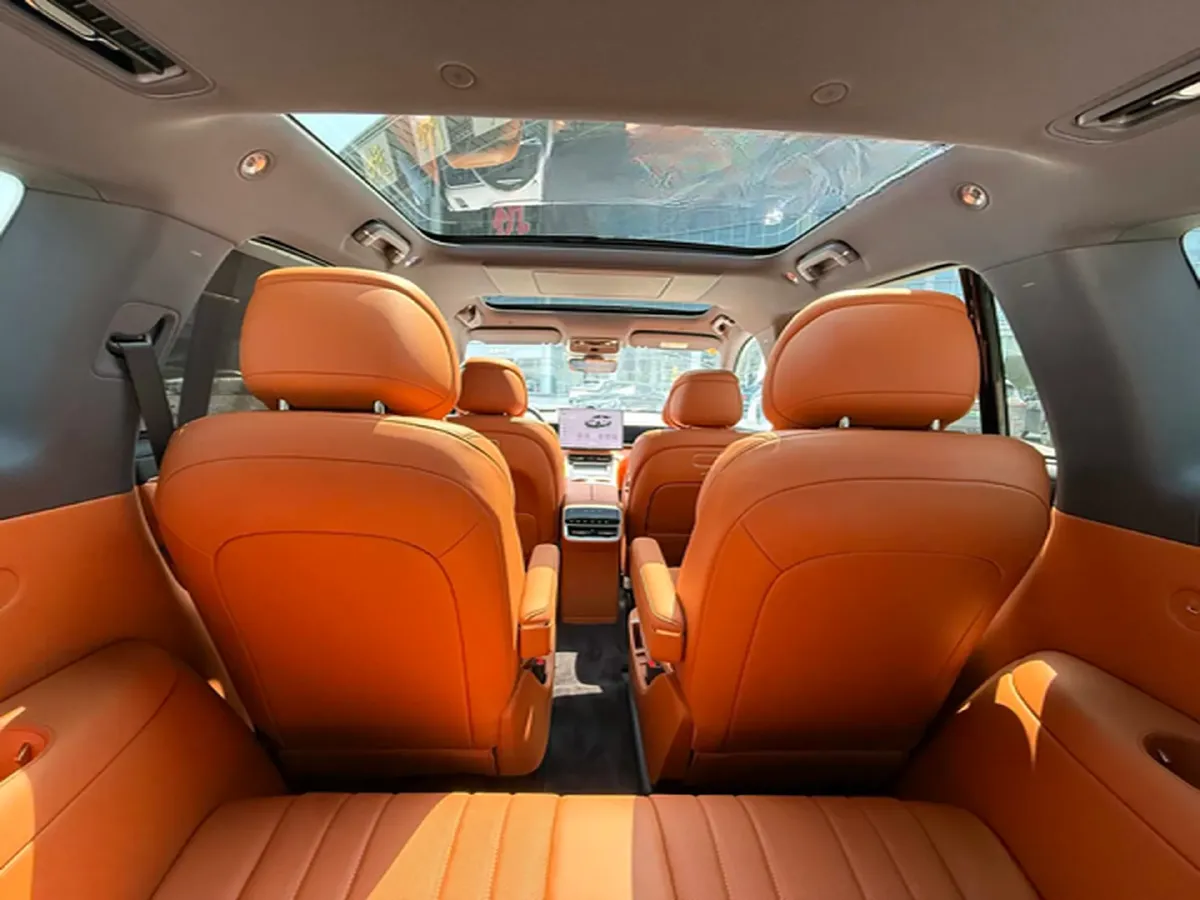 2026 AITO AITO M7 REEV 160HP REEV,autocango,china used car exporter,china ev exporter,chinese used car exporter,chinese used ev exporter