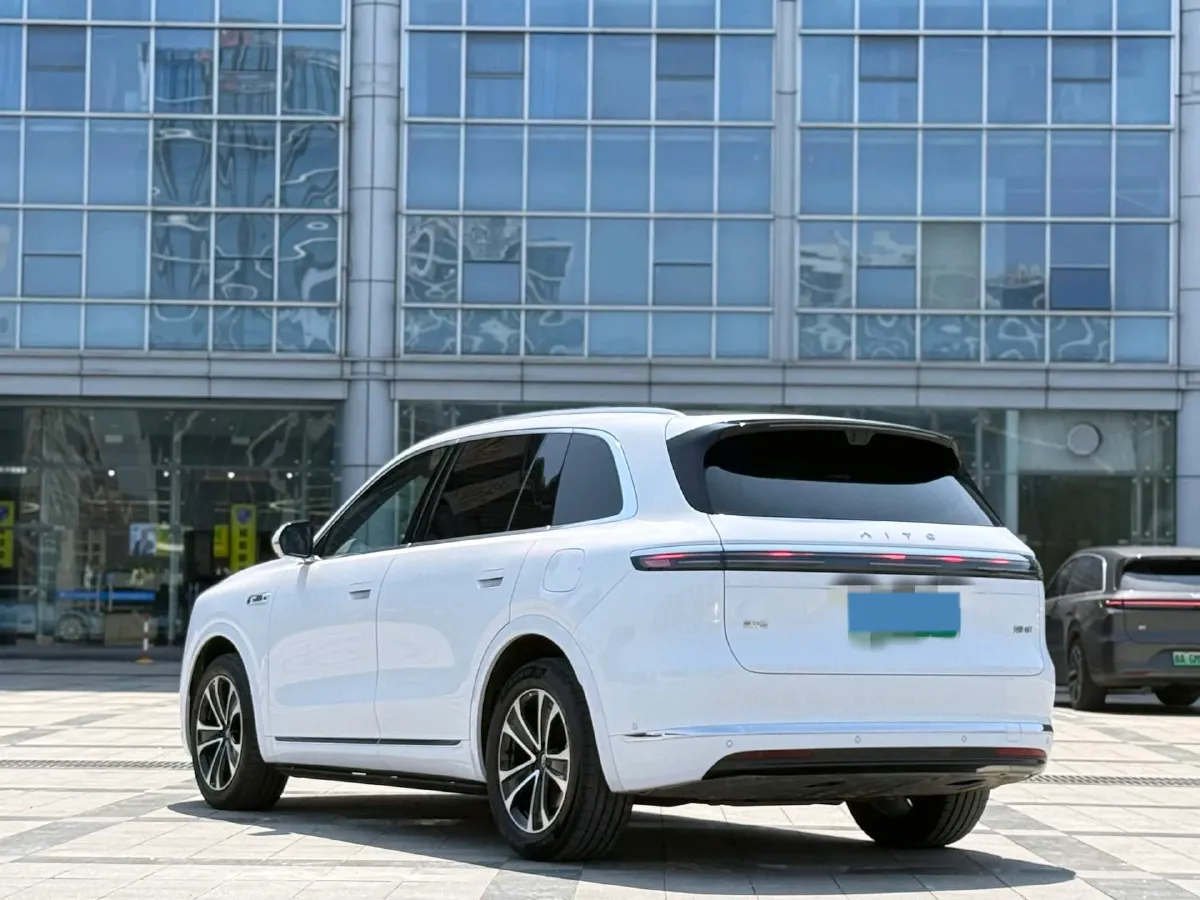 2026 AITO AITO M7 REEV 160HP REEV,autocango,china used car exporter,china ev exporter,chinese used car exporter,chinese used ev exporter