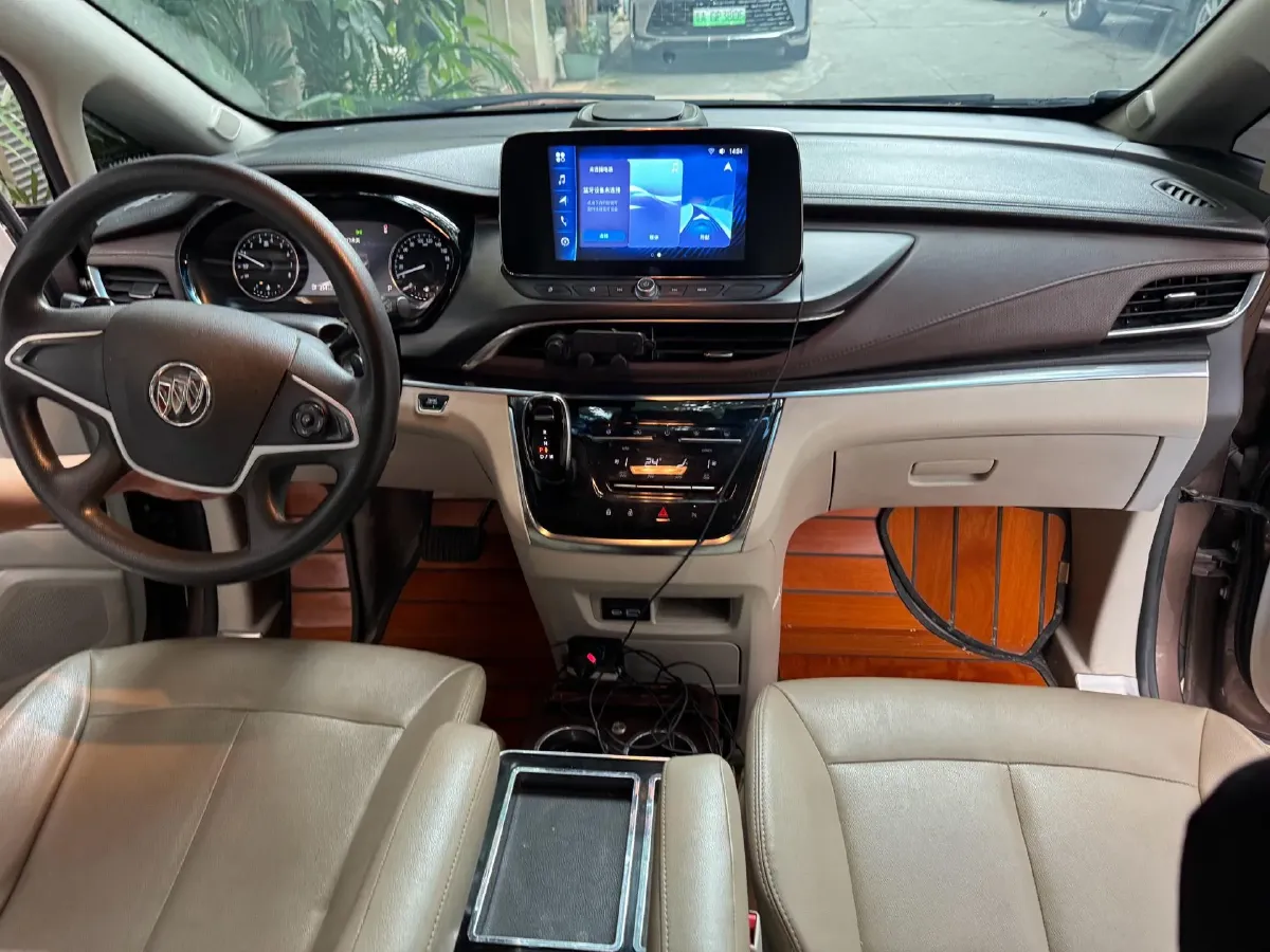 2021 Buick GL8 2.0T 237HP L4 9AT,autocango,china used car exporter,china ev exporter,chinese used car exporter,chinese used ev exporter