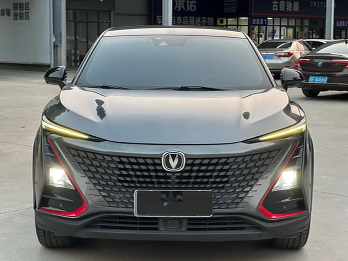 2020 ChangAn UNI-T 1.5T 180HP L4 7DCT,autocango,china used car exporter,china ev exporter,chinese used car exporter,chinese used ev exporter